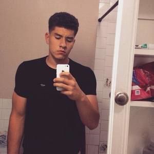 Meet your Posher, Erick